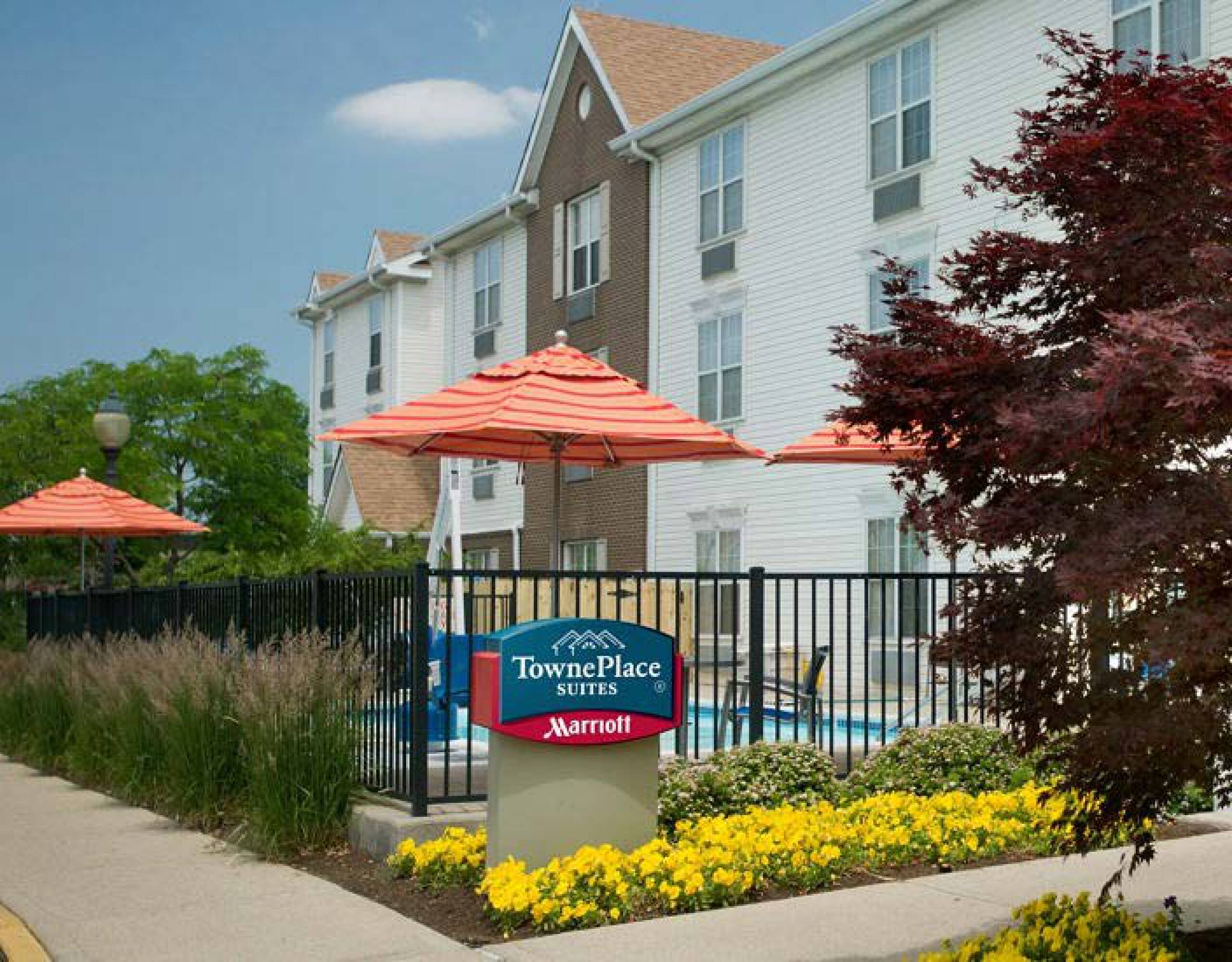 4700 Ashwood Drive, Cincinnati, OH 45241