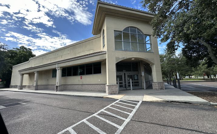 Pictures of Retail property located at 3917 N Nebraska Ave, Tampa, FL 33603 for lease - image #1