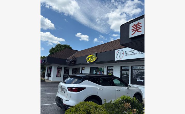 Pictures of Retail property located at 1230 Powers Ferry Rd, Marietta, GA 30067 for lease - image #1