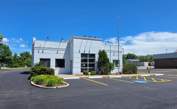 Pictures of Retail, Restaurant property located at 1245 Pearl Rd, Brunswick, OH 44212 for lease - image #1