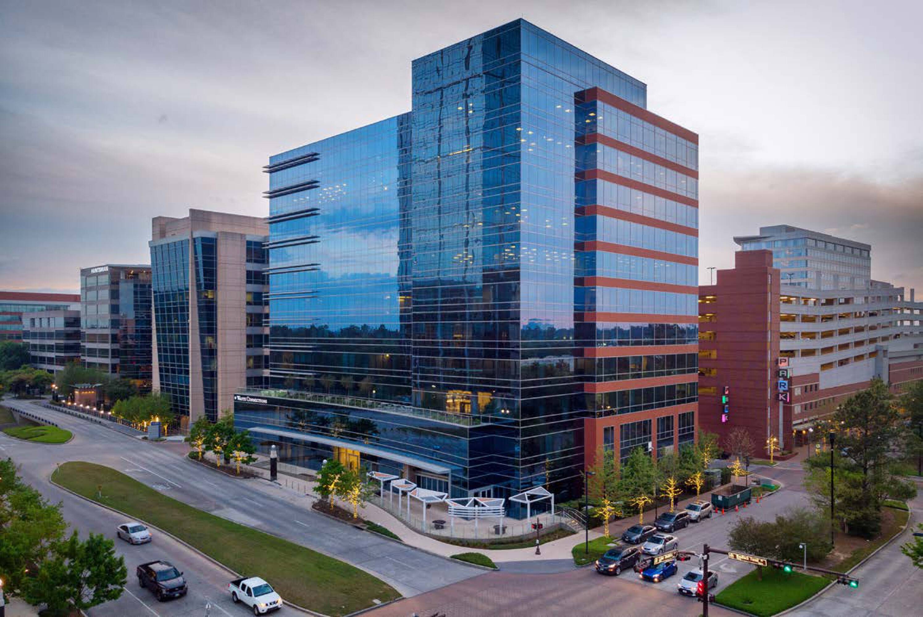 3 Waterway Square Pl, The Woodlands, TX 77380