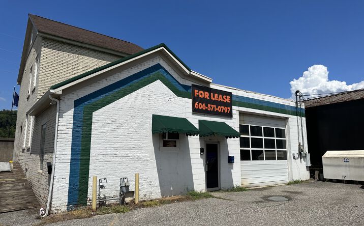 Pictures of Industrial property located at 1512 Front St, Ashland, KY 41101 for lease - image #1