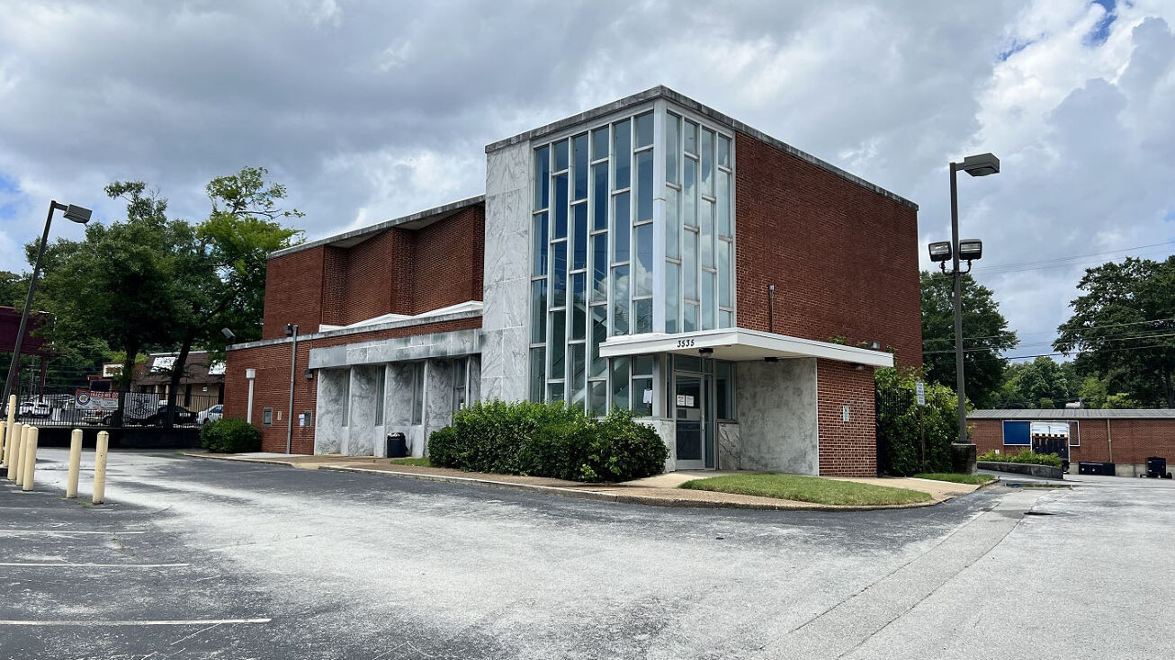 3535 Brainerd Rd, Chattanooga, TN 37411 Office Space for Lease 3535 Brainerd Rd.