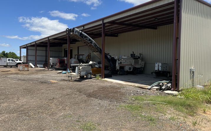 Pictures of Industrial property located at 7066 Raymond Stotzer Pkwy, Bryan, TX 77845 for lease - image #1