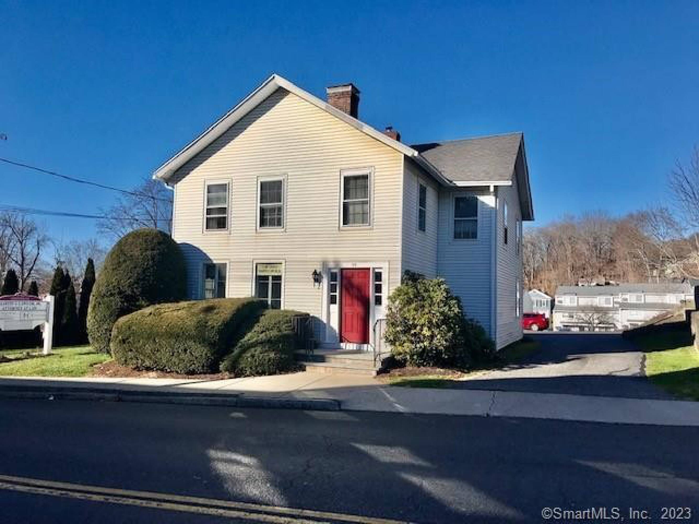 99 Greenwood Ave, Bethel, CT 06801