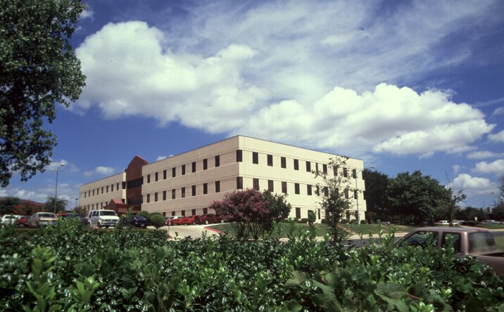 Pictures of Office property located at 6330 E Hwy 290, Austin, TX 78723 for lease - image #1