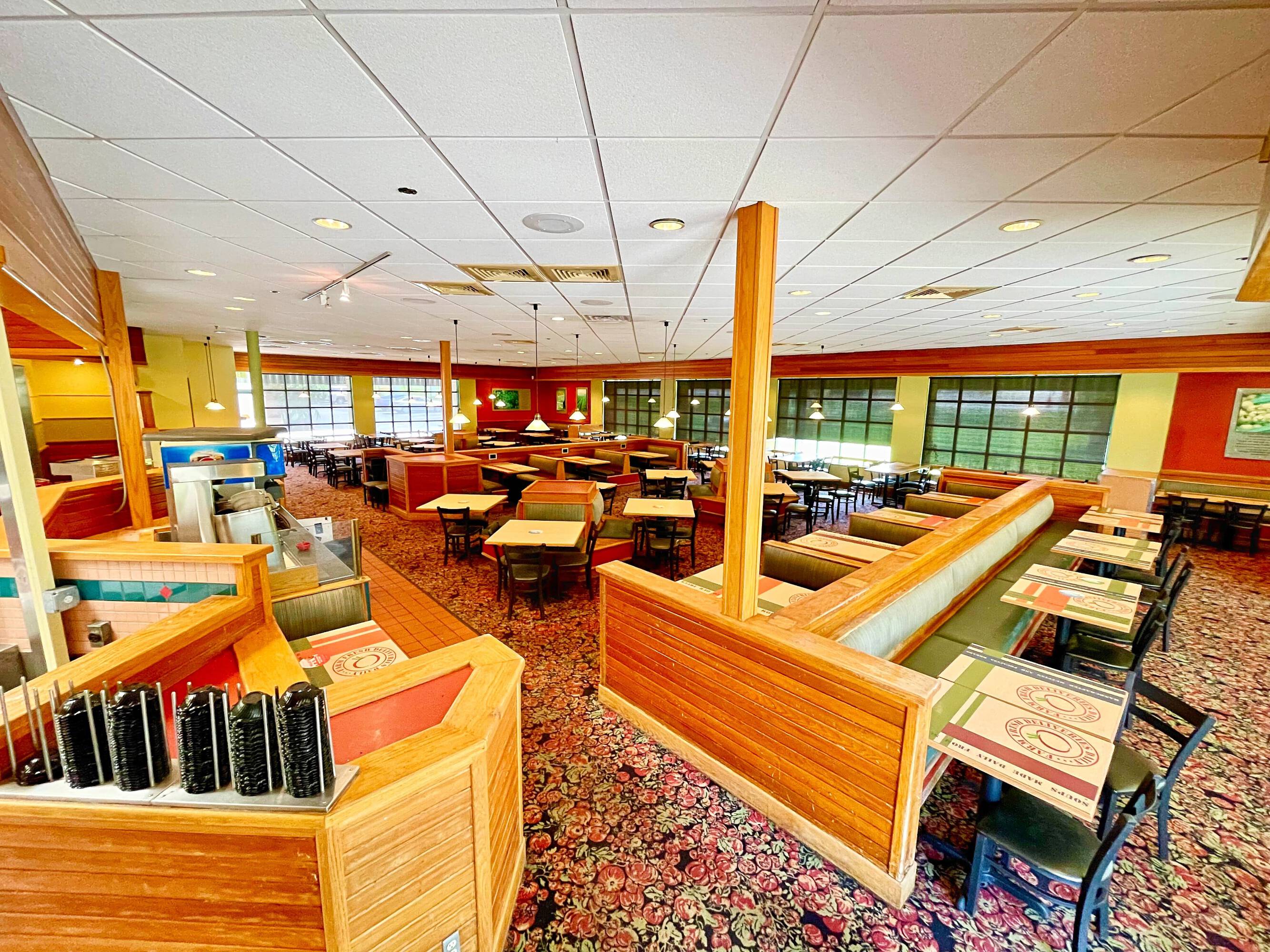 31151 US Hwy 19 N, Palm Harbor, FL 34684