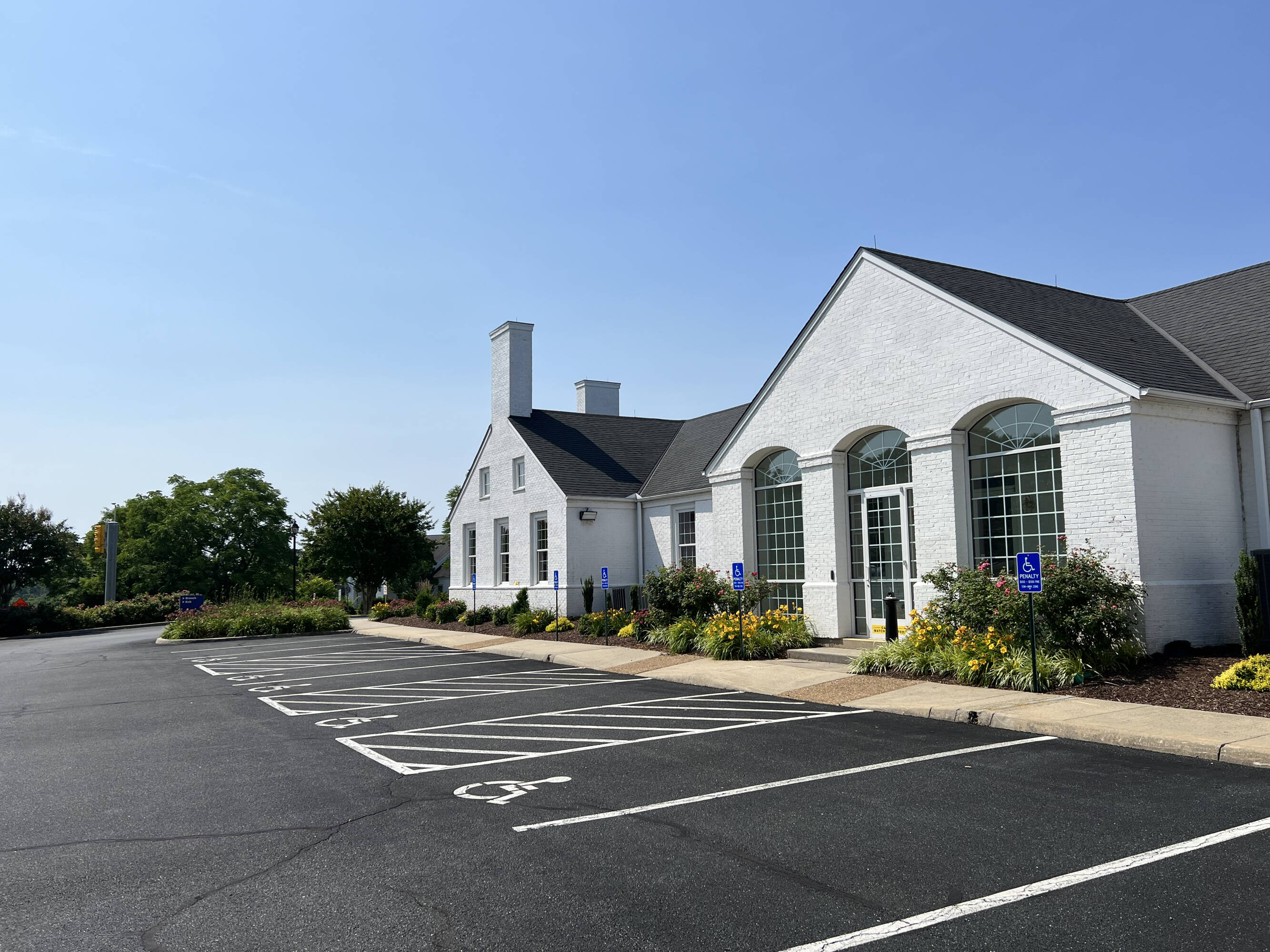 1658 State Farm Blvd, Charlottesville, VA 22911