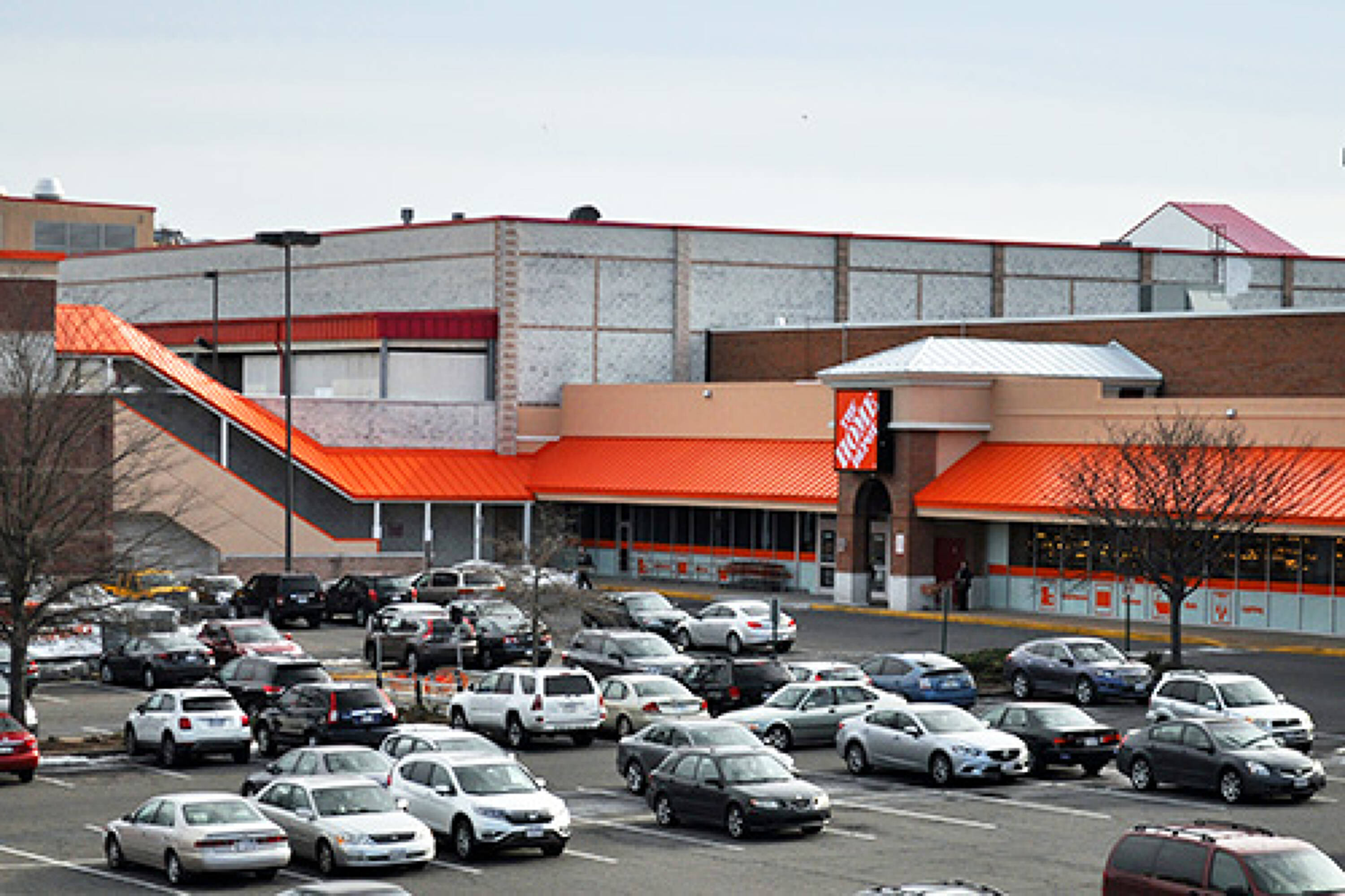 6201 Seven Corners Center, Seven Corners, VA 22044