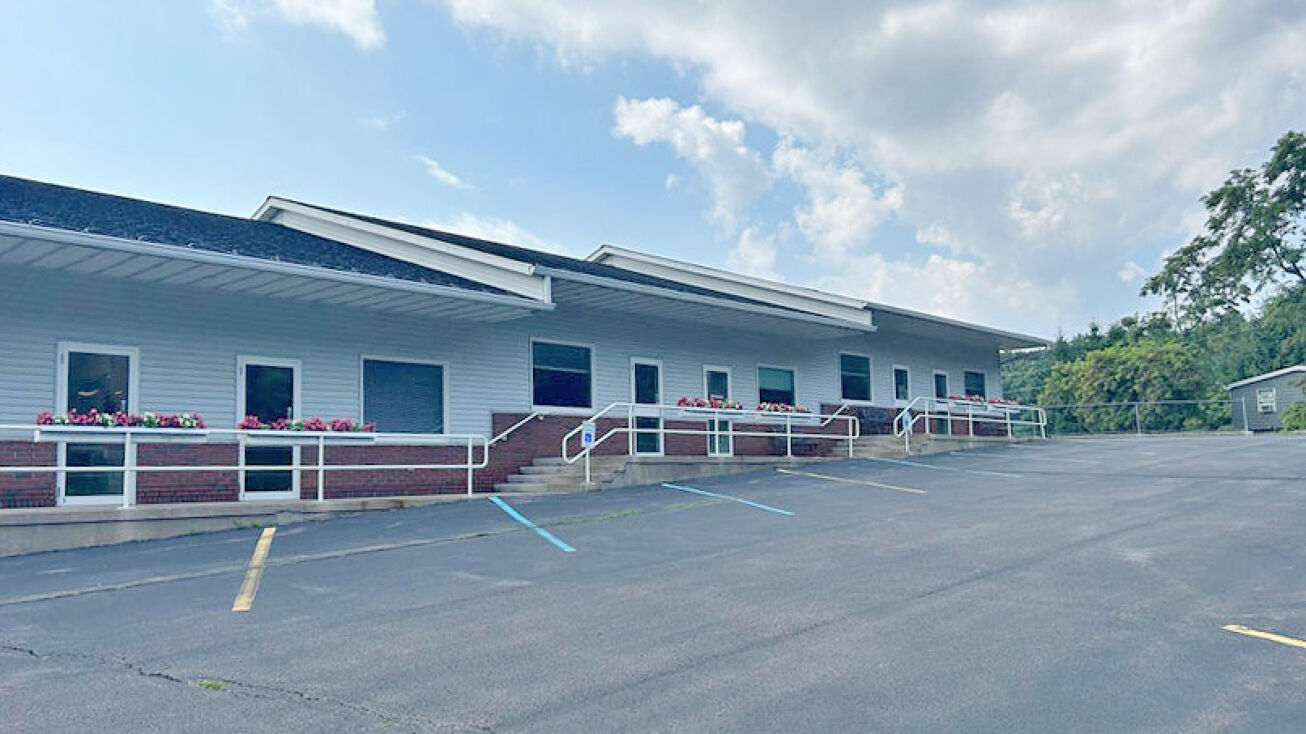 712 S Keyser Ave, Taylor, PA 18517