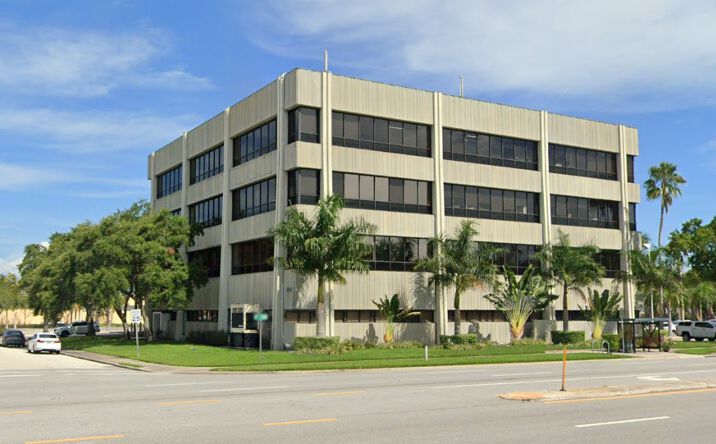 3637 4th St N, St. Petersburg, FL 33704 | Crexi.com