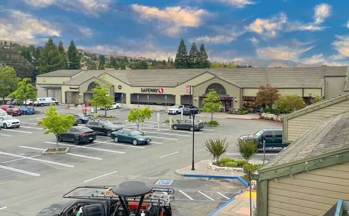 Pictures of Retail property located at 3400-3496 Camino Tassajara, Danville, CA 94506 for lease - image #1