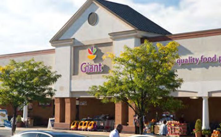 Pictures of Retail property located at 9700-9761 Traville Gateway Dr, Rockville, MD 20850 for lease - image #1