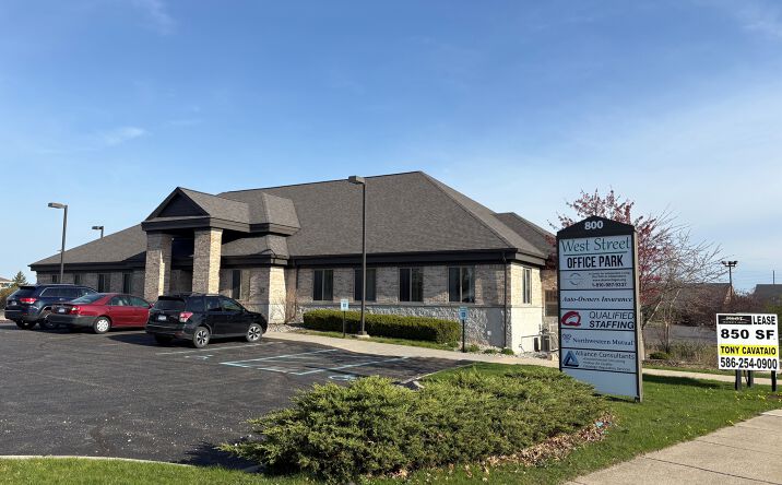 Pictures of Office property located at 800 West St, Lapeer, MI 48446 for lease - image #1
