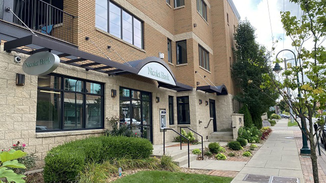 309 Cass St, Traverse City, MI 49684 - Office Space for Lease - 309 ...