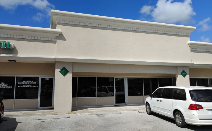 Pictures of Retail, Office property located at 1711 N State Rd 7, Margate, FL 33063 for lease - image #1