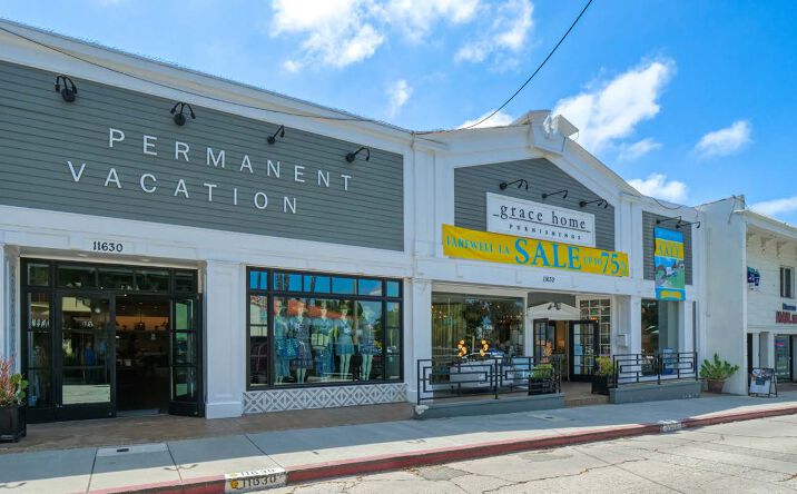 Pictures of Retail property located at 11632 Barrington Ct, Los Angeles, CA 90049 for lease - image #1