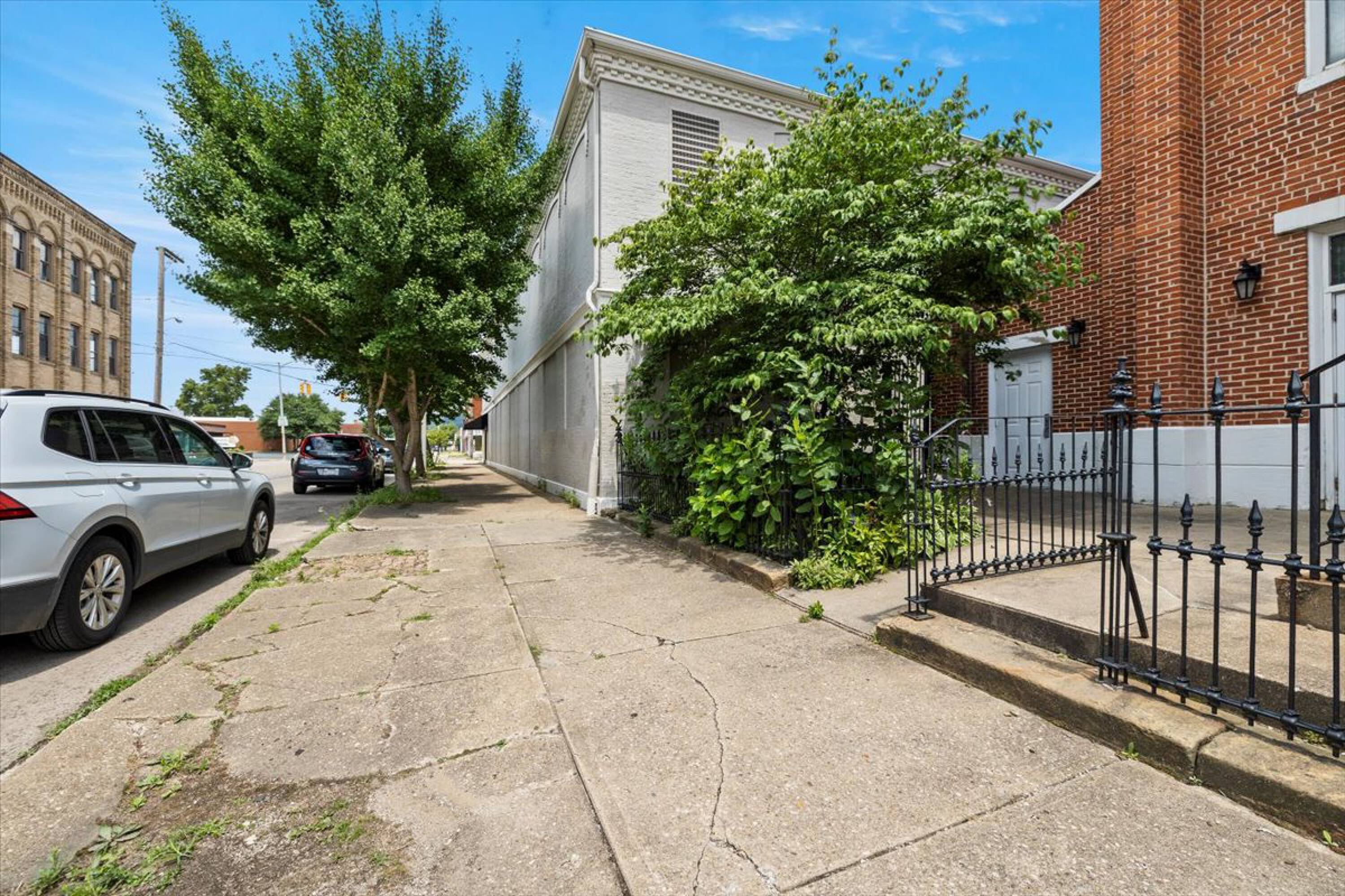 230 N Columbus St, Lancaster, OH 43130