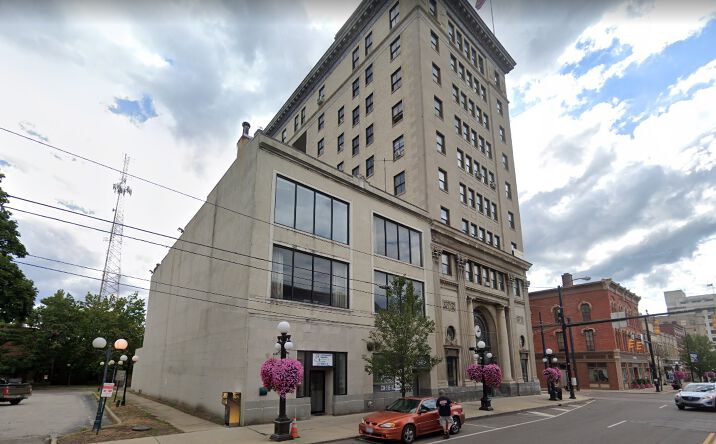 Pictures of Office, Retail, Special Purpose property located at 118 E Market St, Warren, OH 44481 for lease - image #1