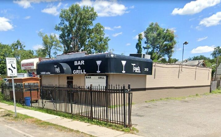 Pictures of Retail property located at 14906 Schaefer Hwy, Detroit, MI 48227 for lease - image #1