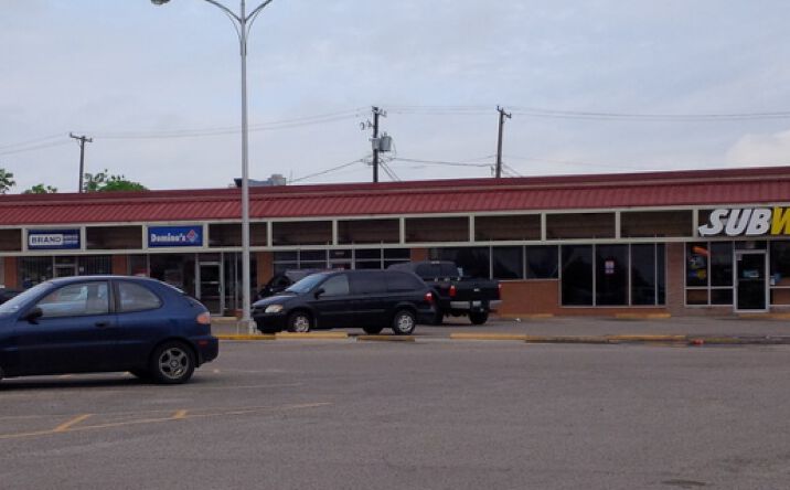 Pictures of Retail property located at 2700-2777 S Staples St, Corpus Christi, TX 78404 for lease - image #1