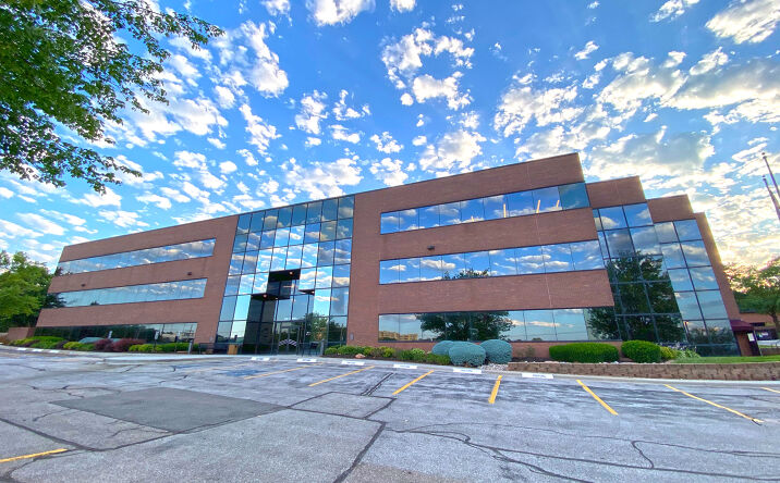Pictures of Office property located at 810 N 96th St, Omaha, NE 68114 for sales - image #1