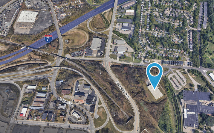Pictures of Industrial property located at 3847 Duck Creek Rd, Cincinnati, OH 45227 for lease - image #1