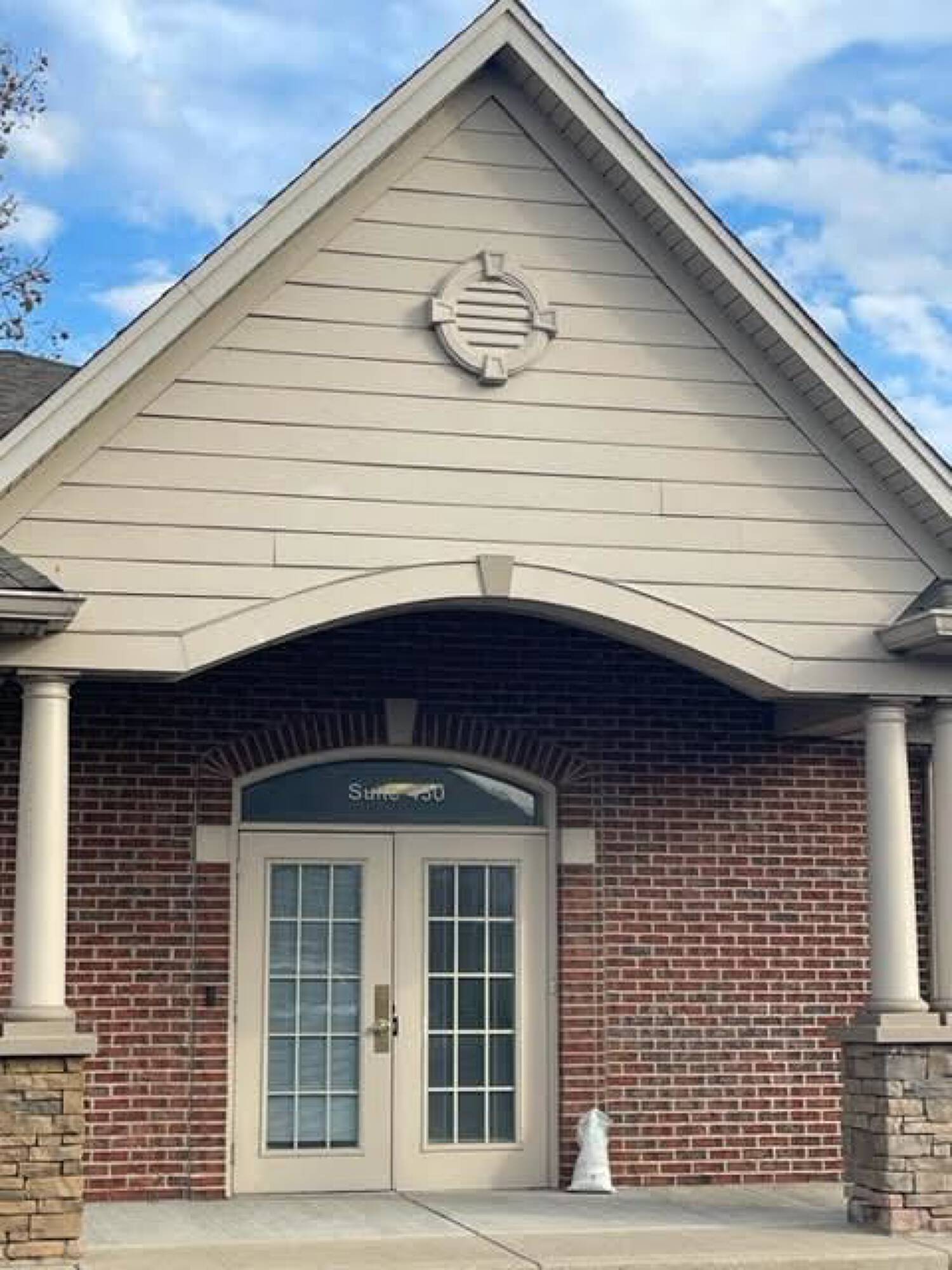 2940 Glendale Milford Rd, Cincinnati, OH 45241