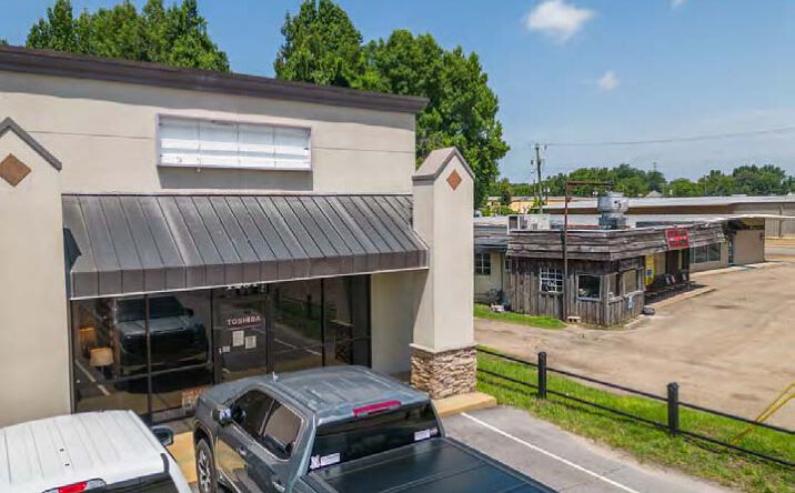 Pictures of Retail property located at 1231 Hwy 45 N, Columbus, MS 39705 for lease - image #1