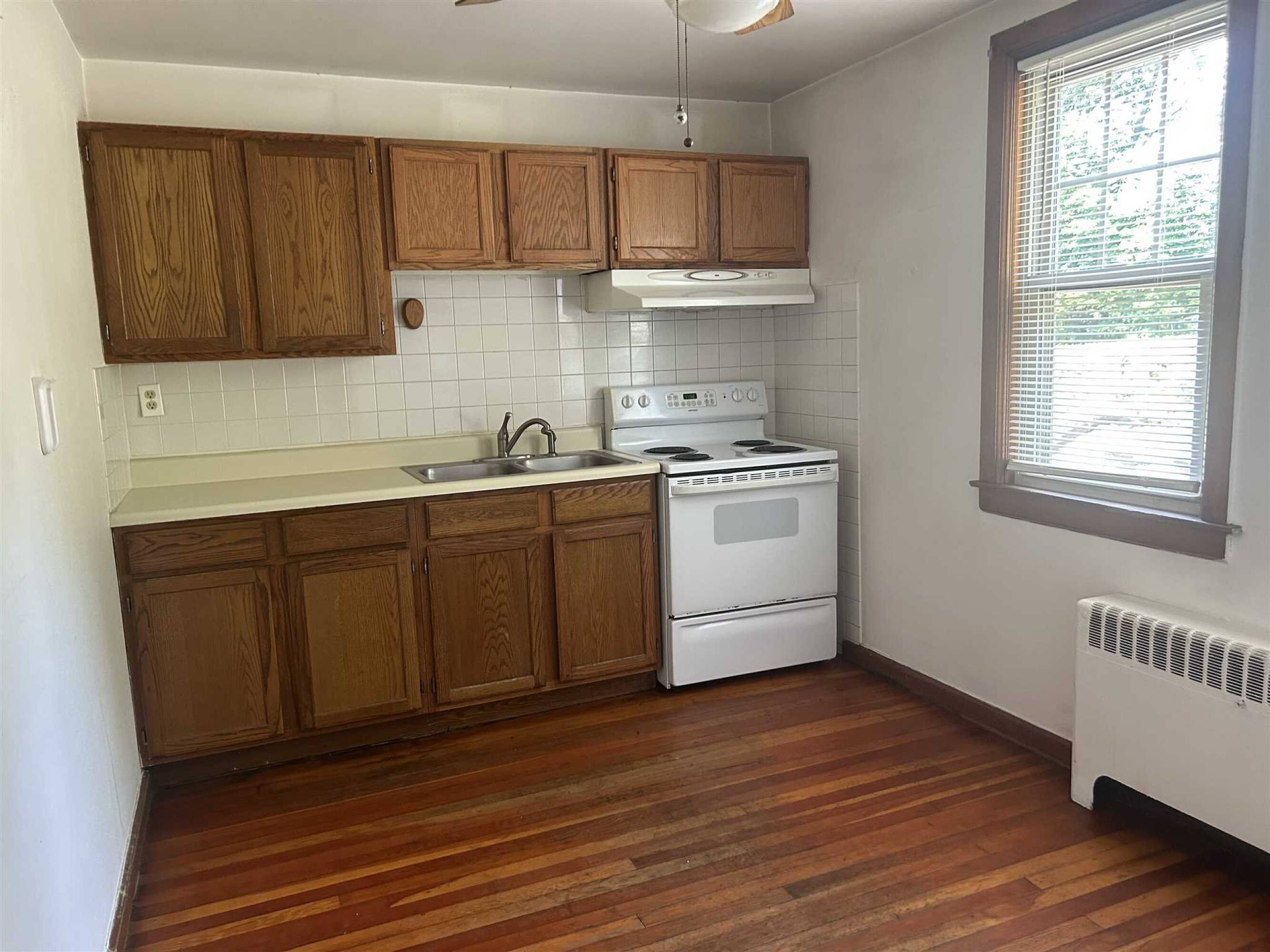 14 Old Glenham Rd, Beacon, NY 12508 Retail Space for Lease