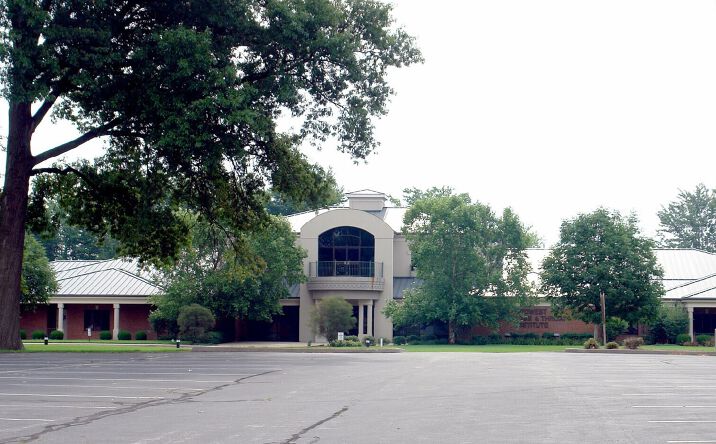 Pictures of Office property located at 1020 Professional Blvd, Evansville, IN 47714 for lease - image #1