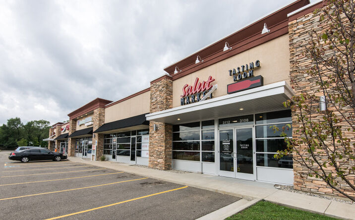 Pictures of Retail property located at 3126 & 3134 S Westnedge Ave, Portage, MI 49008 for lease - image #1