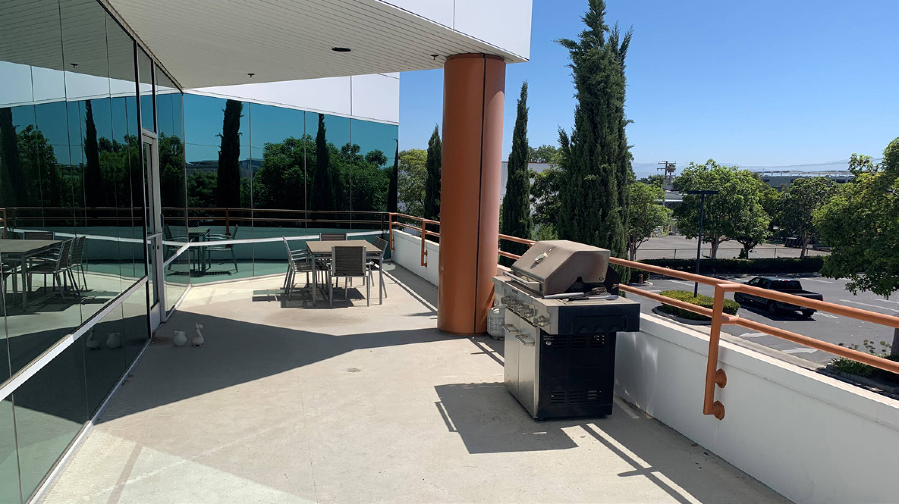 2100 Sullivan Irvine Ca 92614 94 - cqkd63p