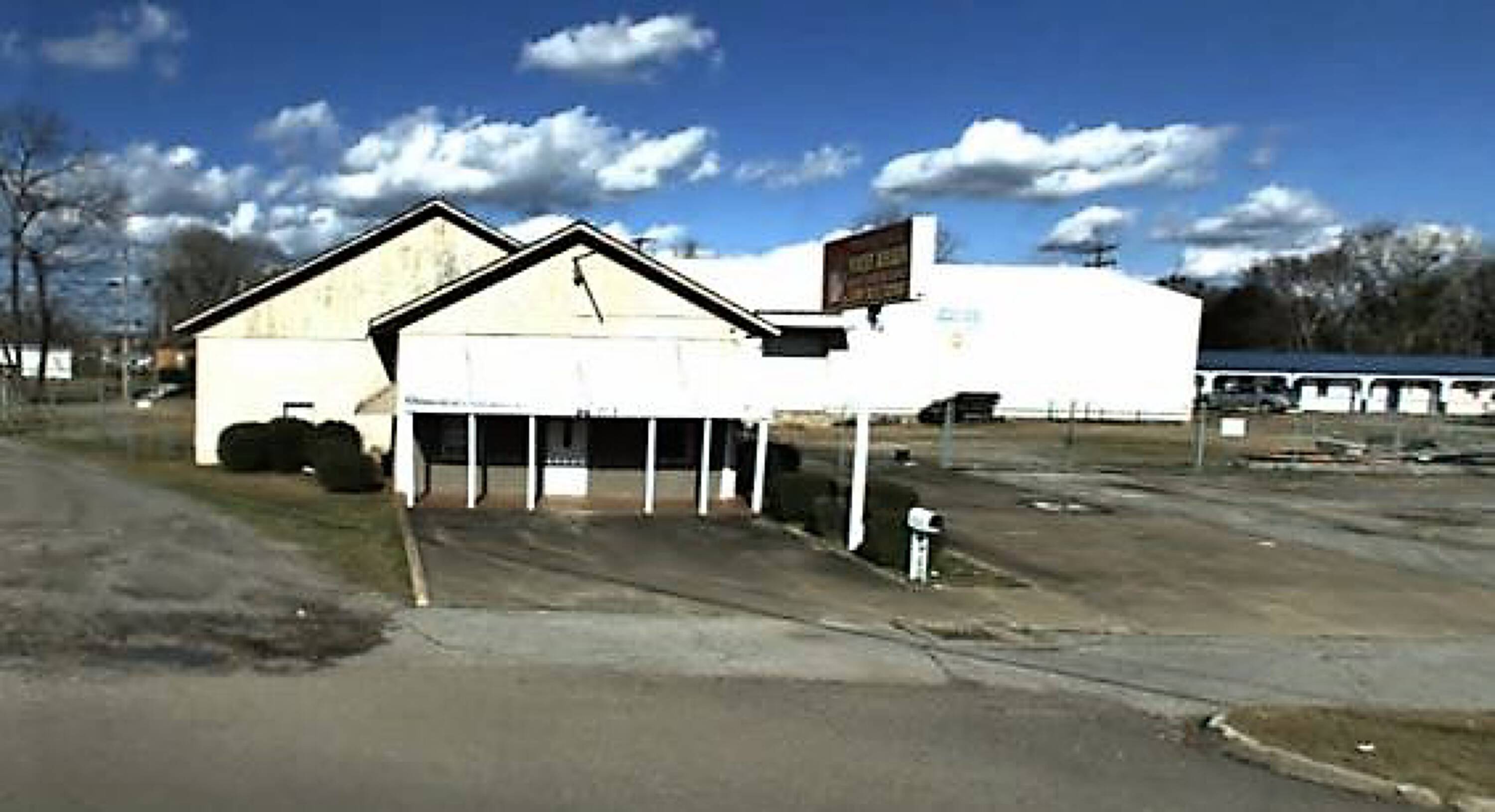 4401 Troy Hwy, Montgomery, AL 36116