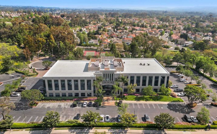 Pictures of Office, Industrial property located at 1 Spectrum Pointe Dr, Lake Forest, CA 92630 for lease - image #1