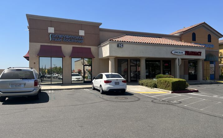 Pictures of Retail property located at 831 Sterling Pkwy, Lincoln, CA 95648 for lease - image #1