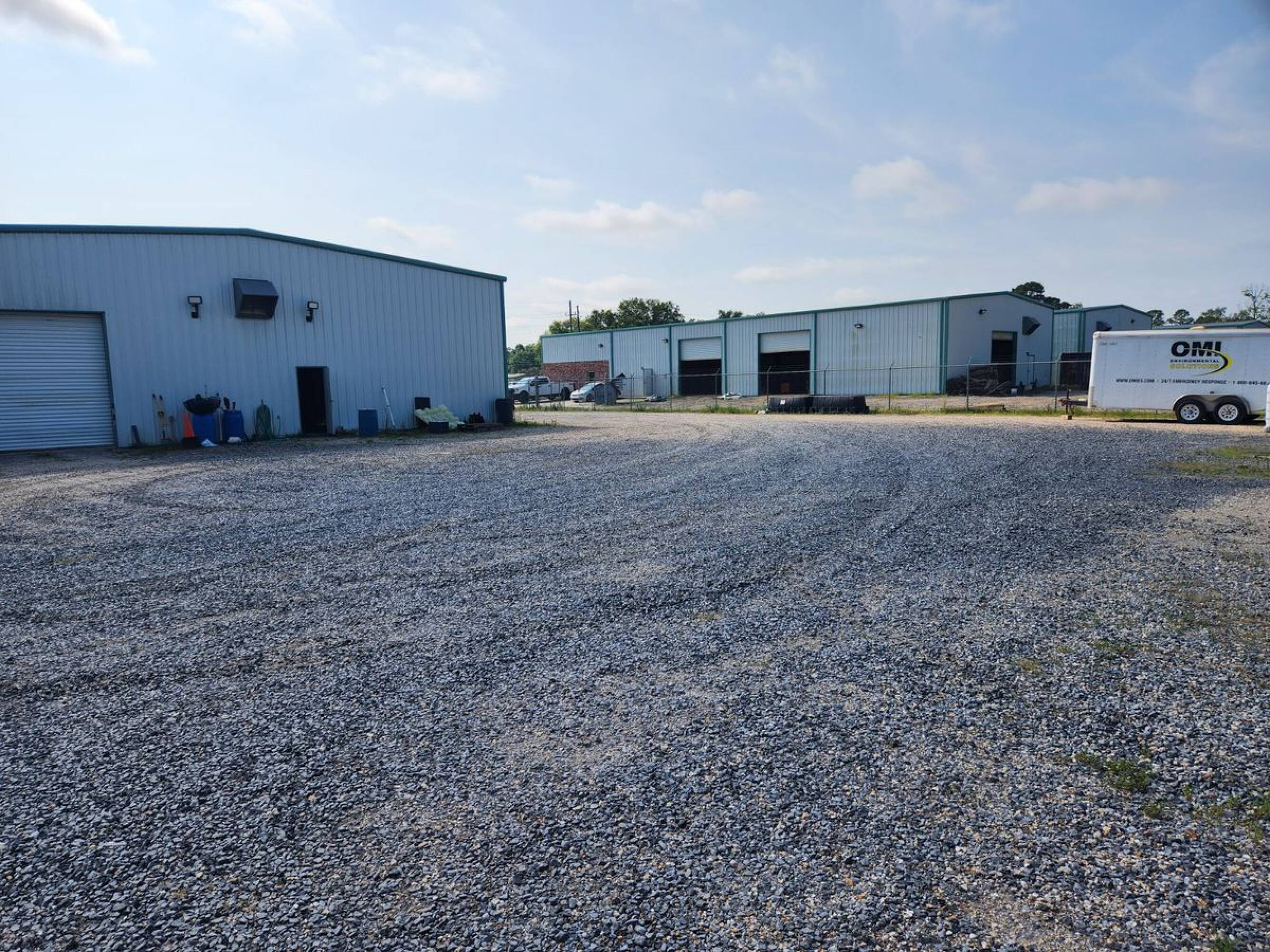 2955 S St Landry Ave, Gonzales, LA 70737