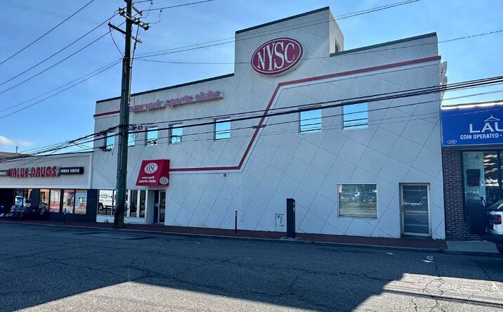 Pictures of Retail property located at 16 New St, Huntington, NY 11743 for lease - image #1