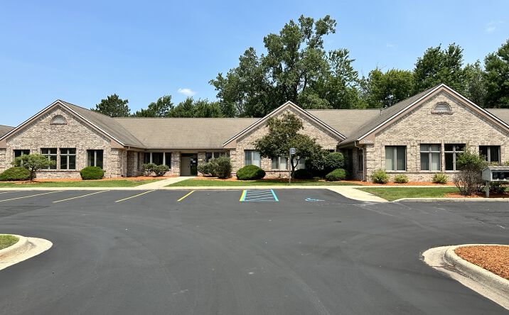 Pictures of Office property located at 2390 Woodlake Dr, Okemos, MI 48864 for lease - image #1