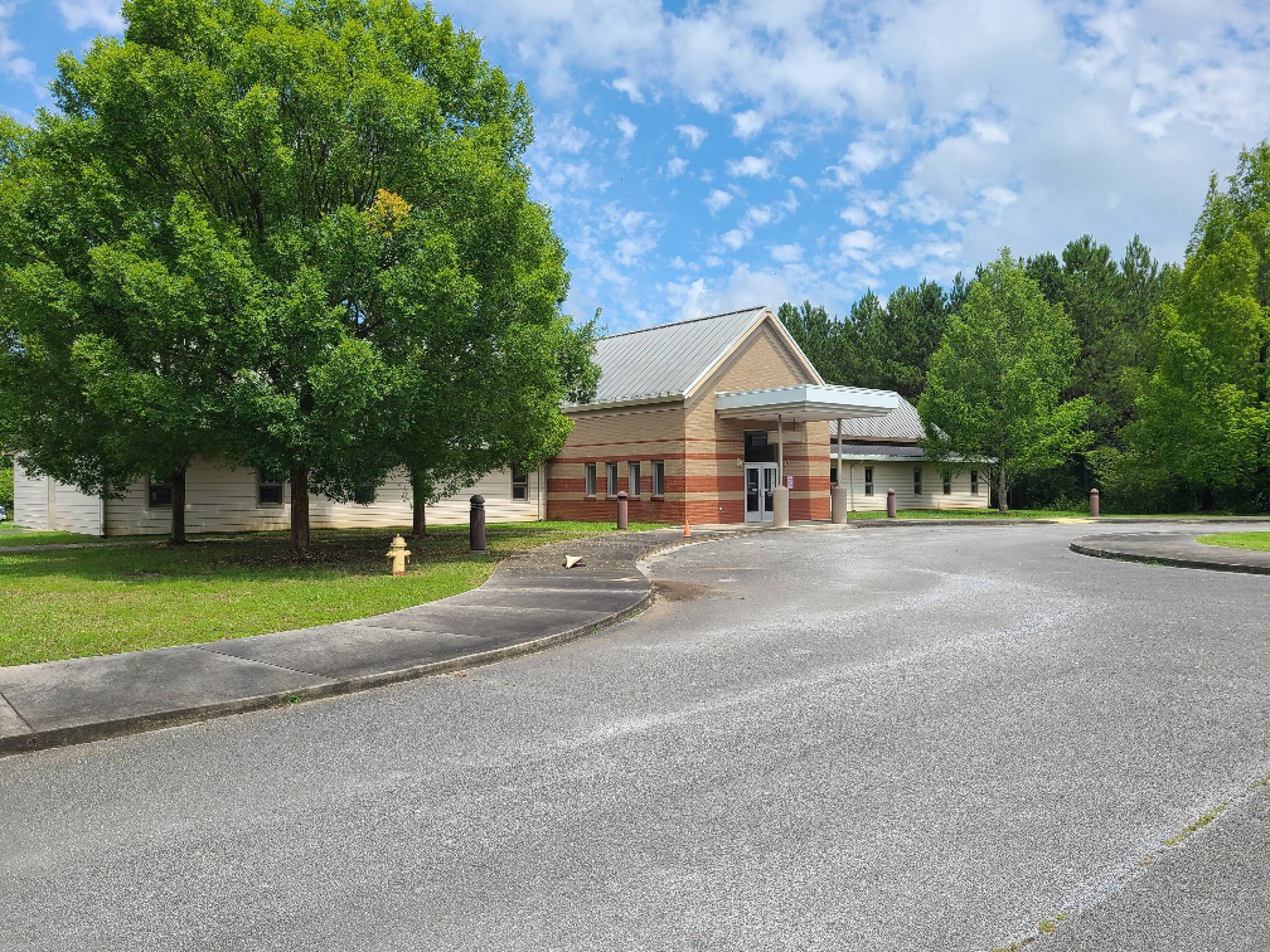 615 E Villanow St, LaFayette, GA 30728