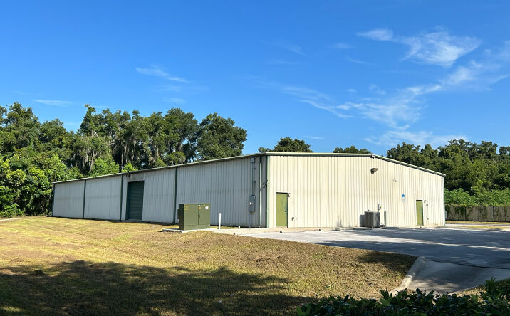 Pictures of Industrial property located at 3373 NW 10th St, Ocala, FL 34475 for lease - image #1