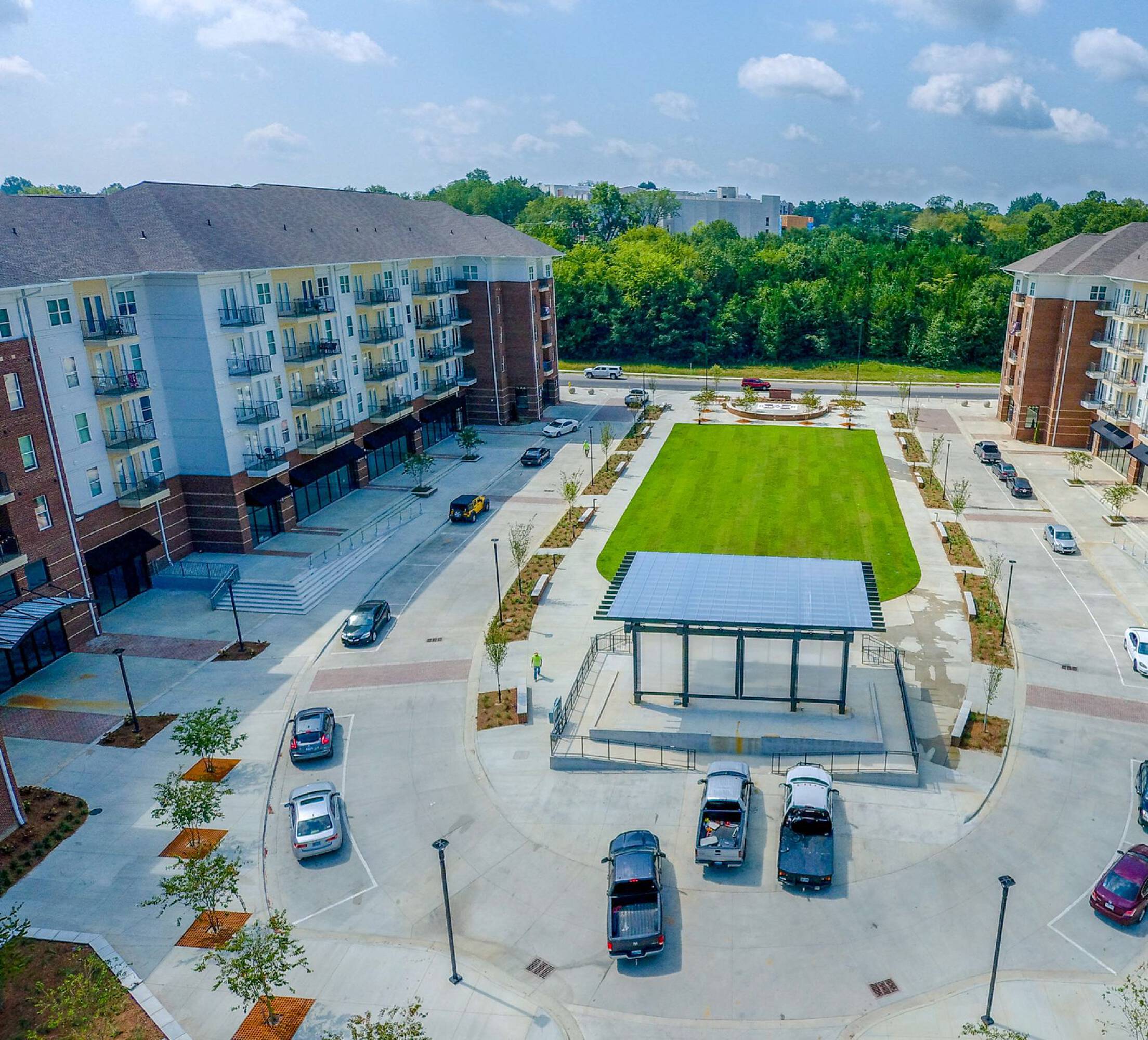 385 College View Dr, Starkville, MS 39759