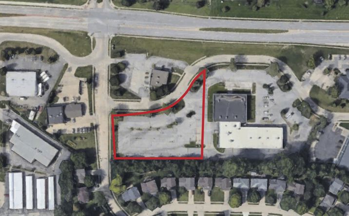 Pictures of Land property located at 14703 Wright St, Omaha, NE 68144 for lease - image #1