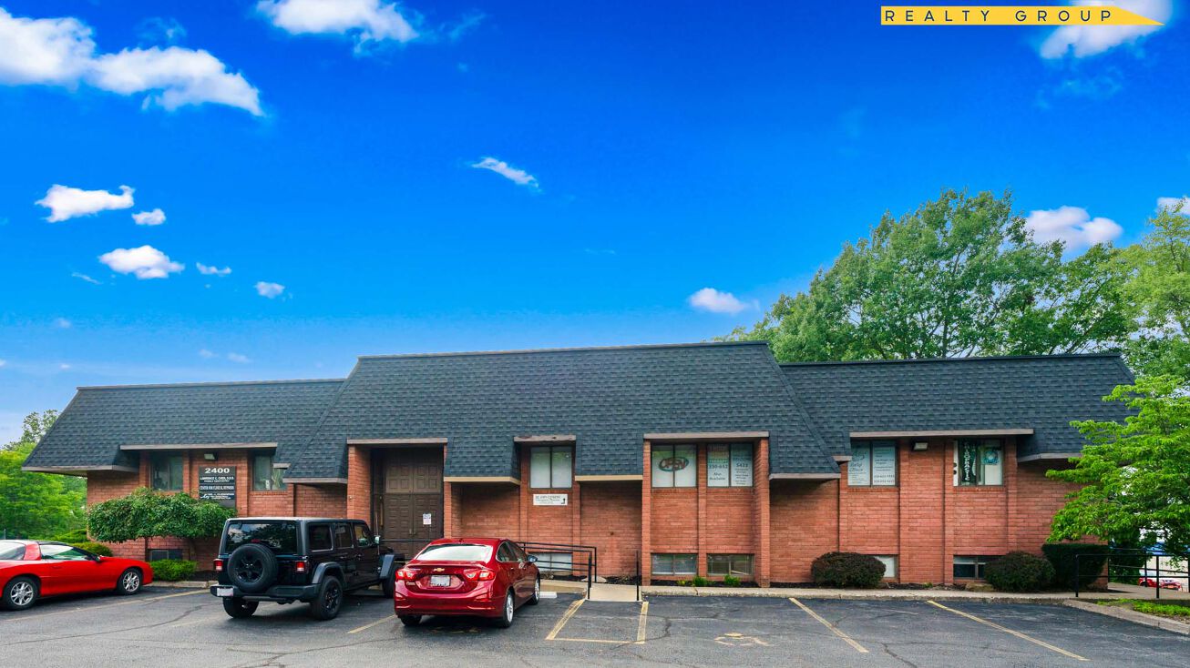 2400 Niles Cortland Rd SE, Warren, OH 44484