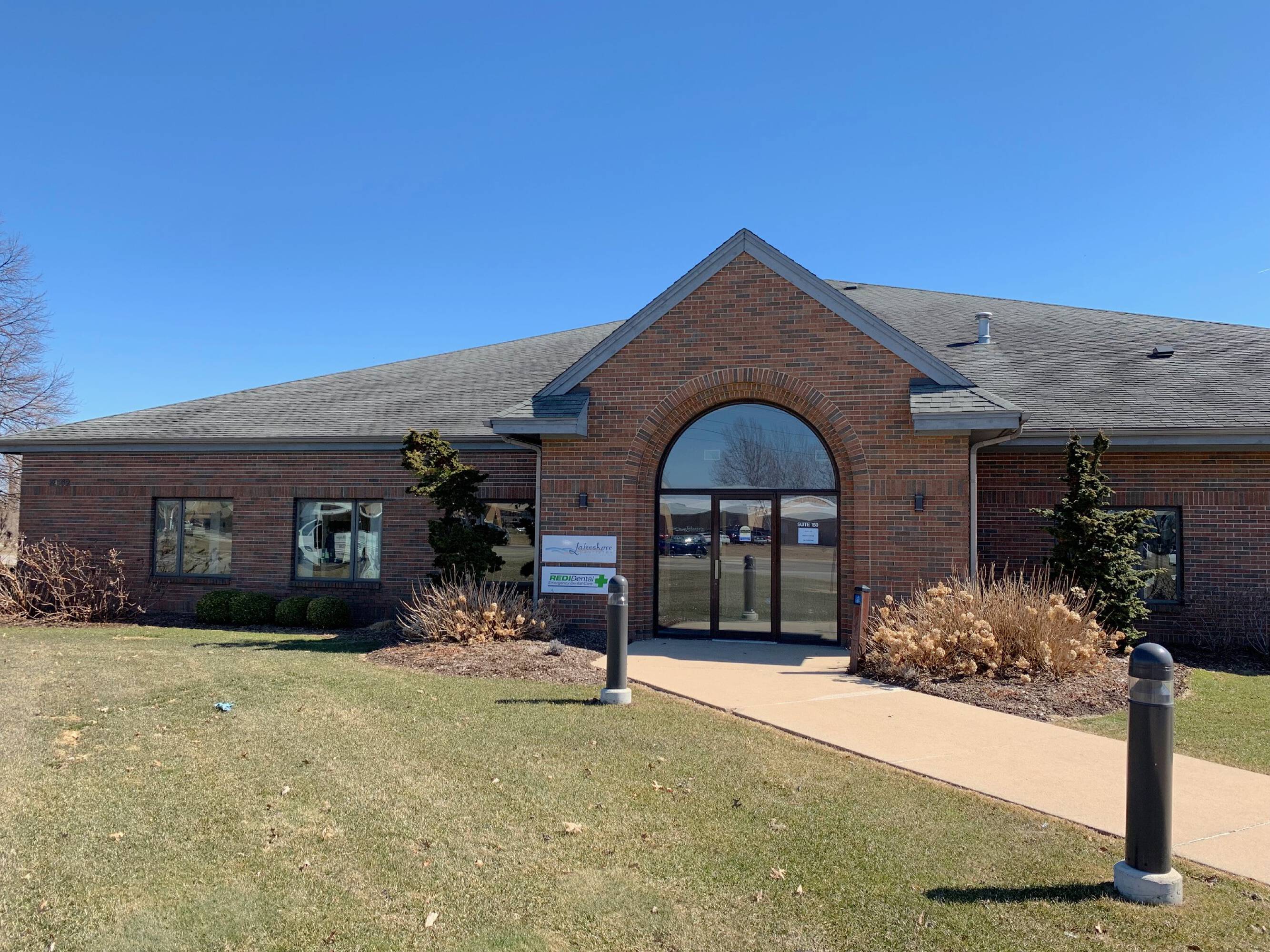 12662 Riley St, Holland, MI 49424