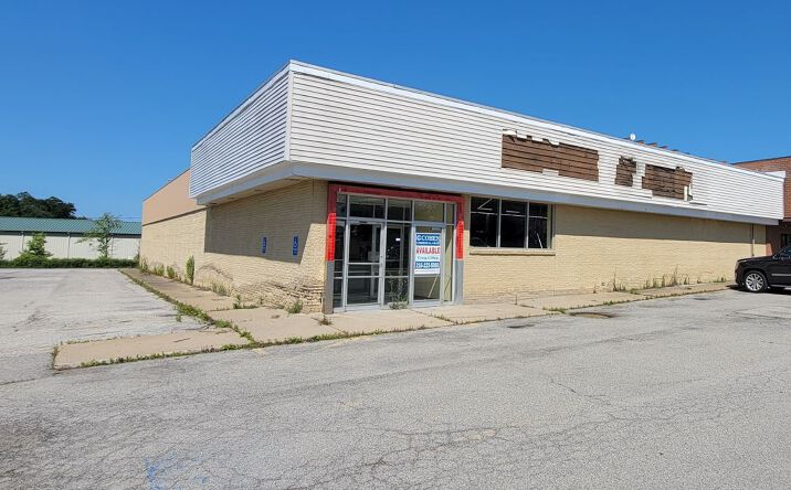Pictures of Retail property located at 7635 OH-45, Lisbon, OH 44432 for lease - image #1