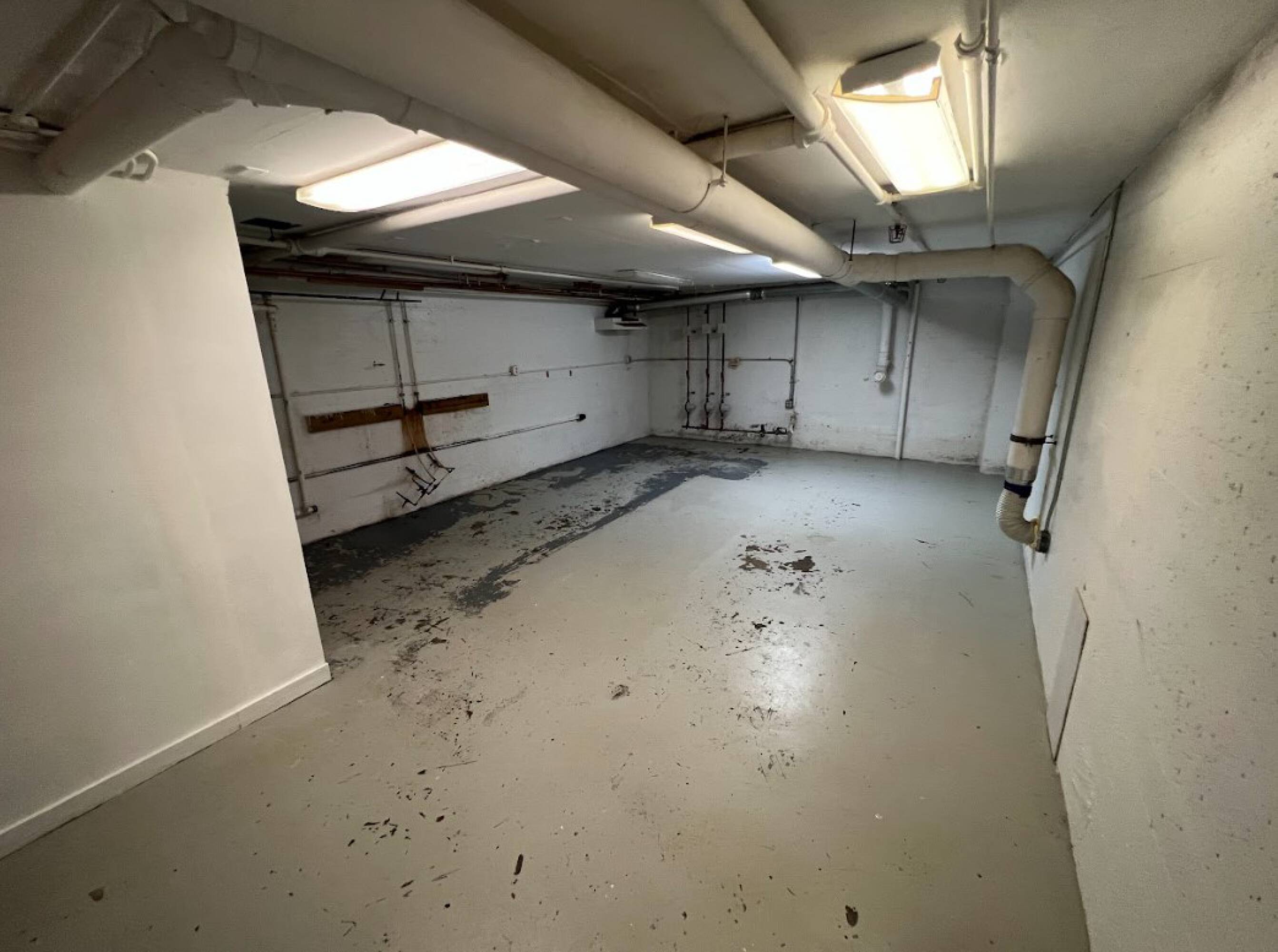 43 Grove St, Peterborough, NH 03458