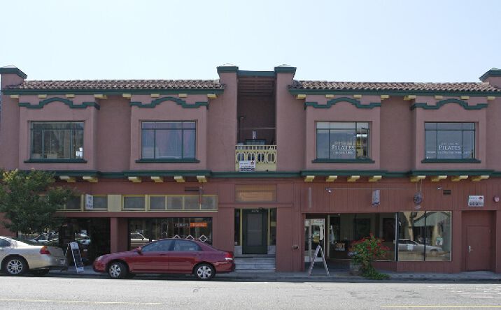 Pictures of Retail, Office property located at 3970 Piedmont Ave, Oakland, CA 94611 for lease - image #1