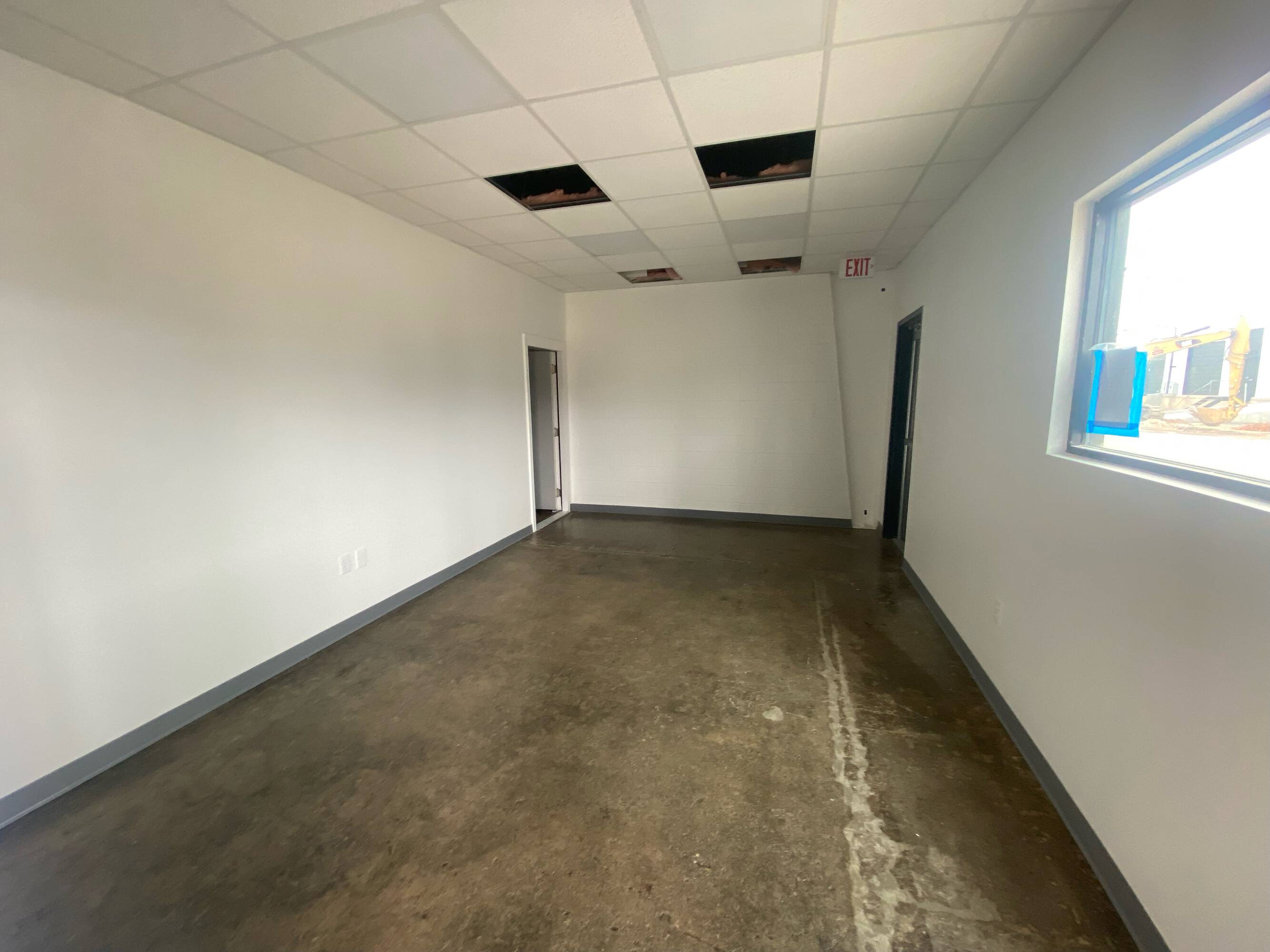 1440 Empire Central Drive 76 - juelp9m