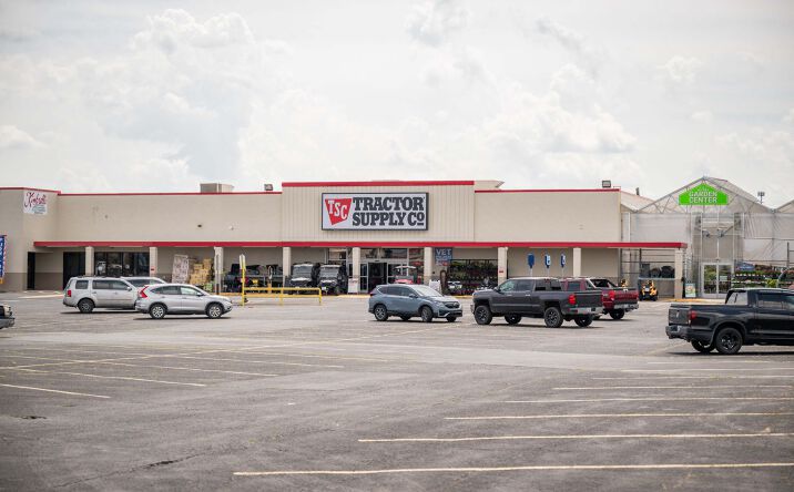 Pictures of Retail, Restaurant property located at 636 NC-24, Albemarle, NC 28001 for lease - image #1
